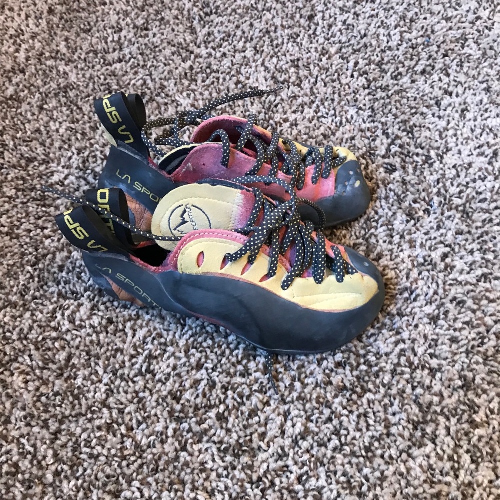 La Sportiva Testarosas size 35.5